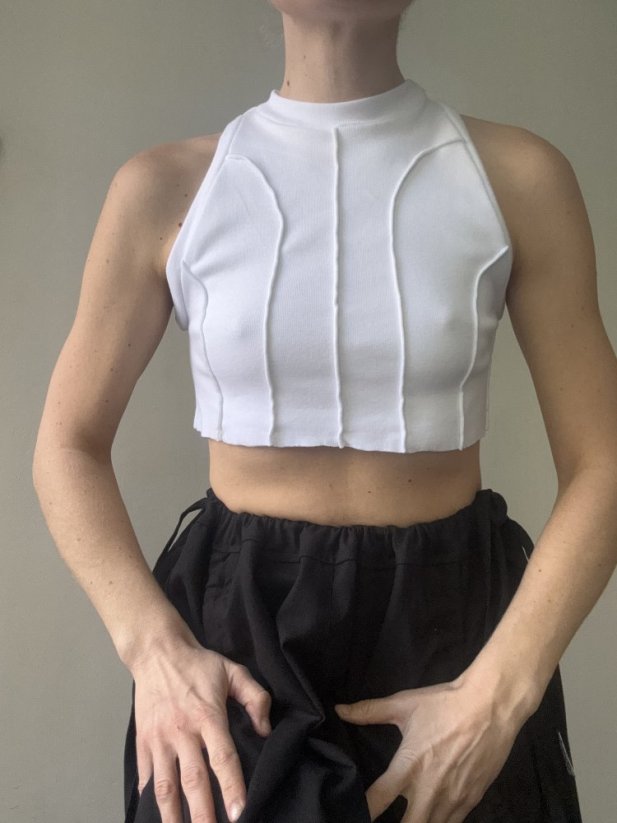 WHITE TANK TOP NO2
