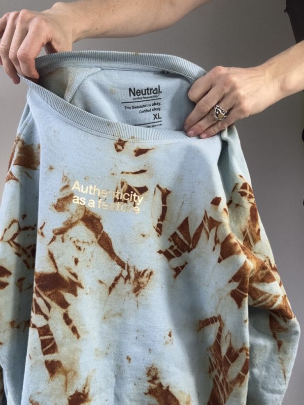 RUST DYED SWEATSHIRT SIZE XL