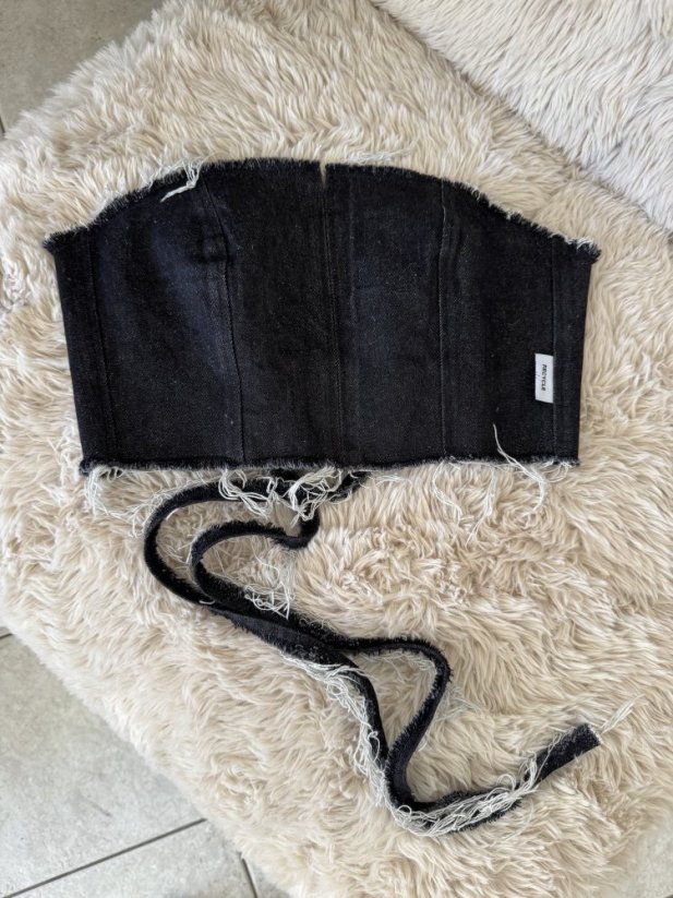 DARK DENIM TOP SIZE M
