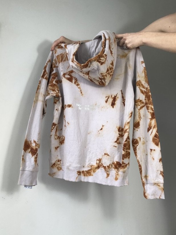 LILIA HOODIE SIZE XL