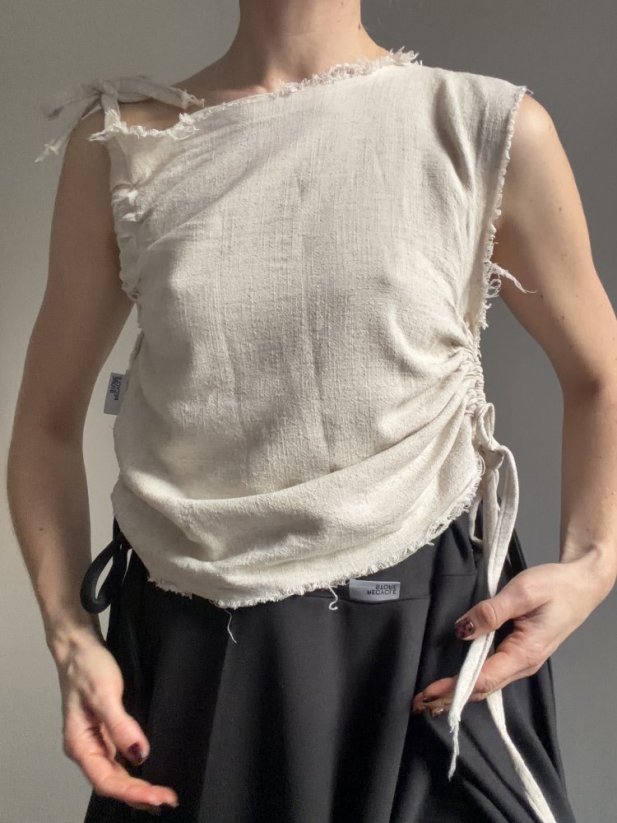 NATURAL TOP WITH TYING