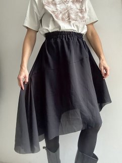BLACK  SKIRT FROM DEADSTOCK