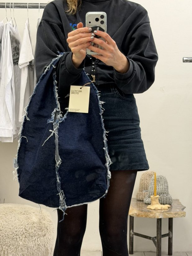 RAW DENIM HAND-BAG