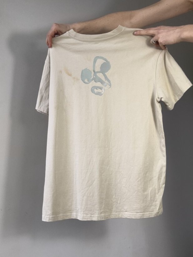 BEIGE T-SHIRT SIZE M