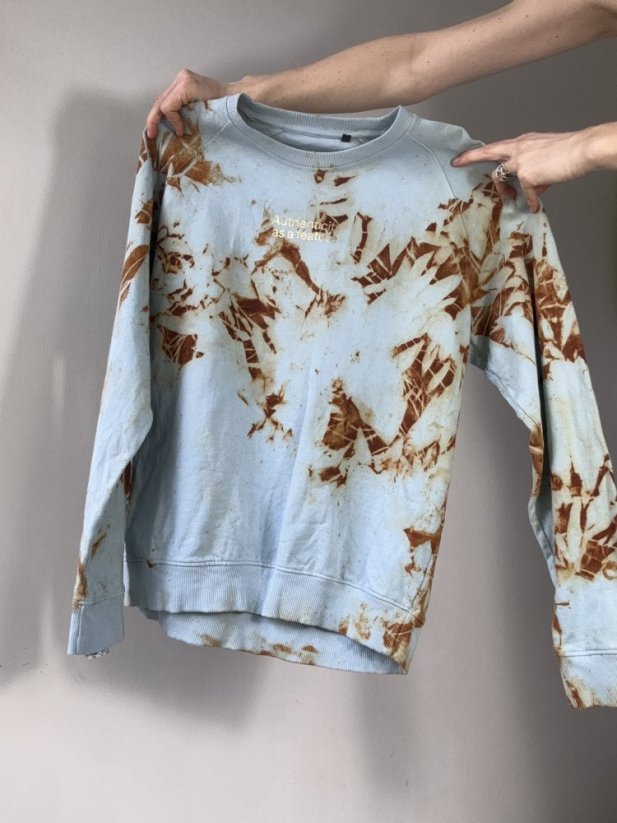 RUST DYED SWEATSHIRT SIZE XL