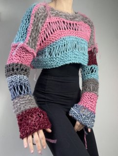KNITTED SWEATER