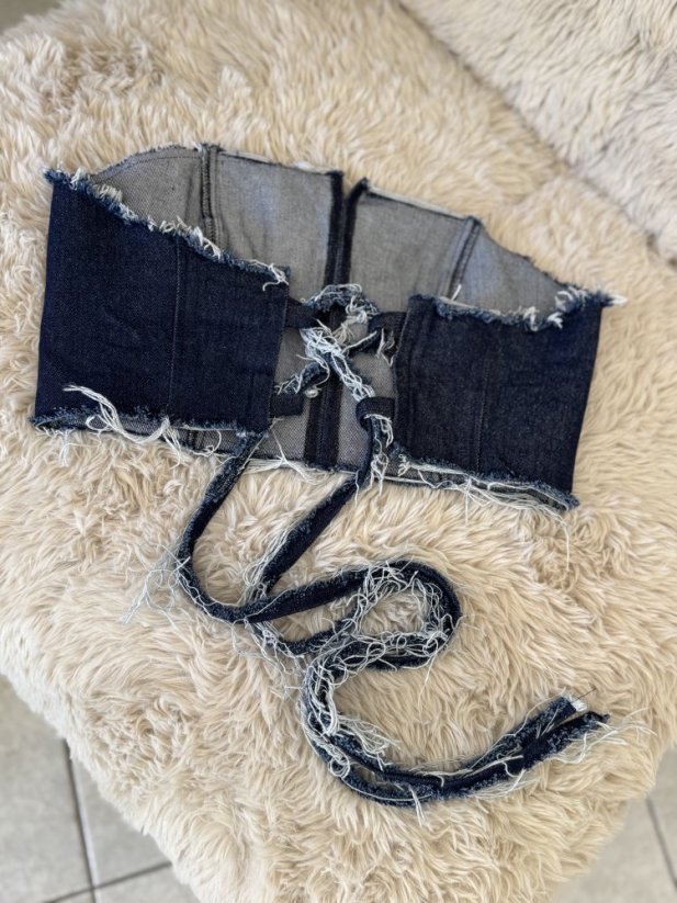 DENIM TOP SIZE M
