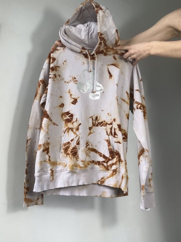 LILIA HOODIE SIZE XL