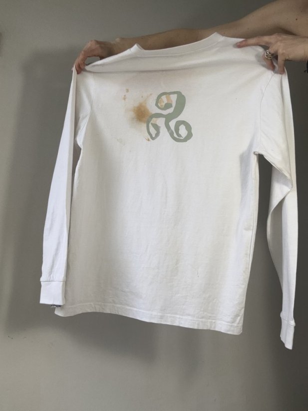 LONGSLEEVE T-SHIRT SIZE L