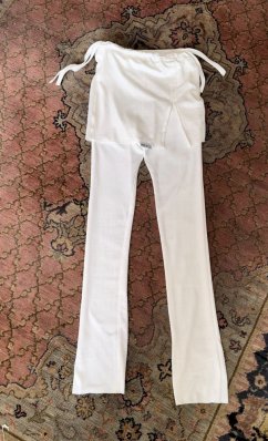 WHITE TROUSERS WITH SKIRT