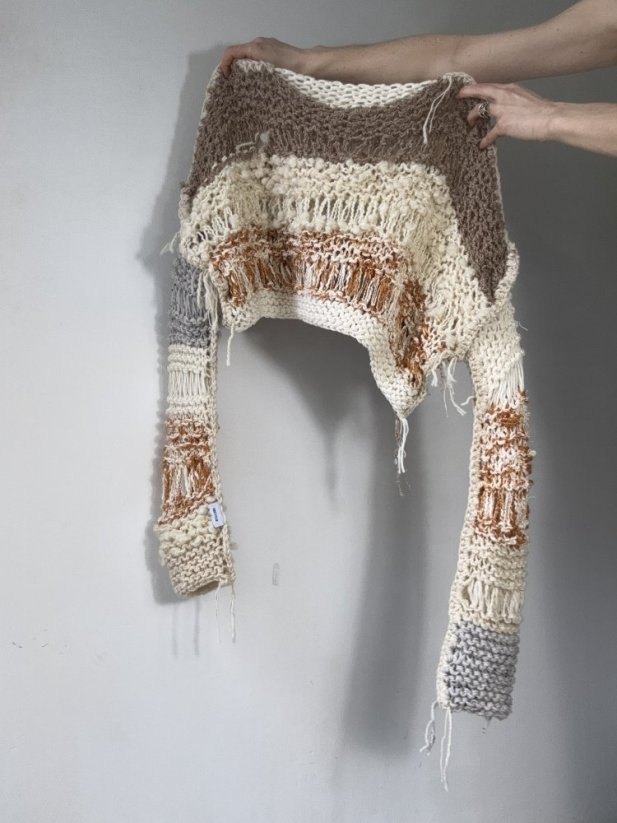HAN-KNITTED SWEATER