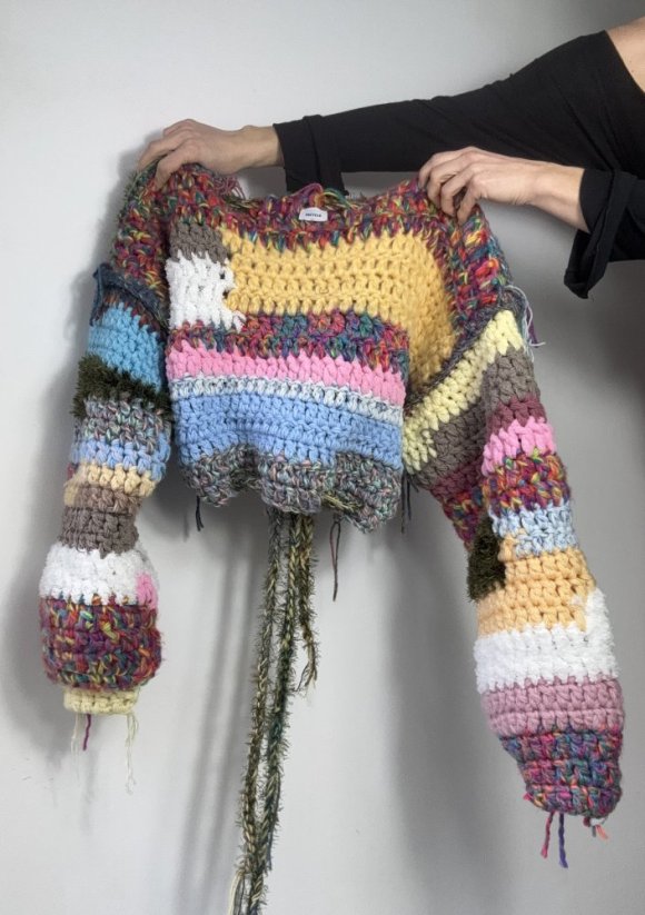 SPRING CROCHET SWEATER