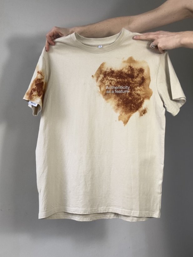 BEIGE T-SHIRT SIZE M